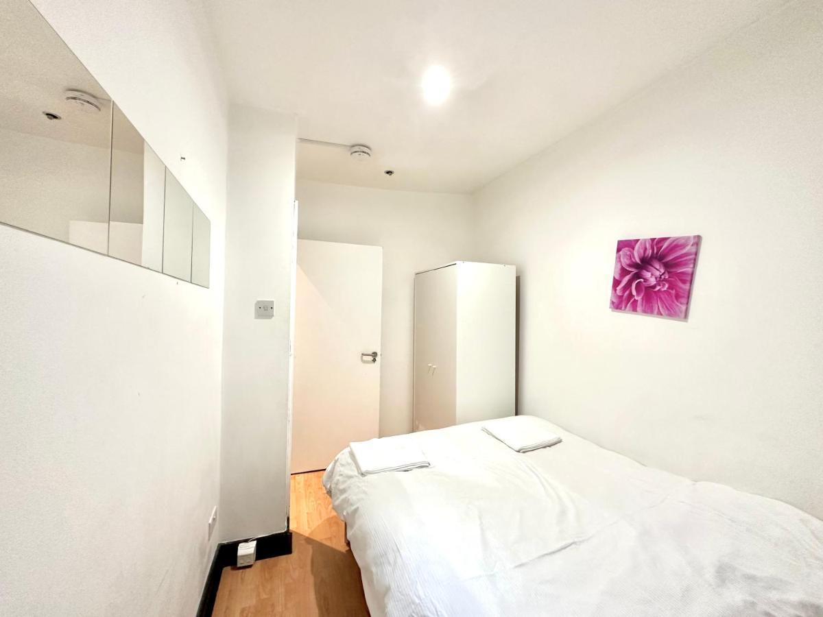 Kings Cross Guest House Лондон Екстер'єр фото