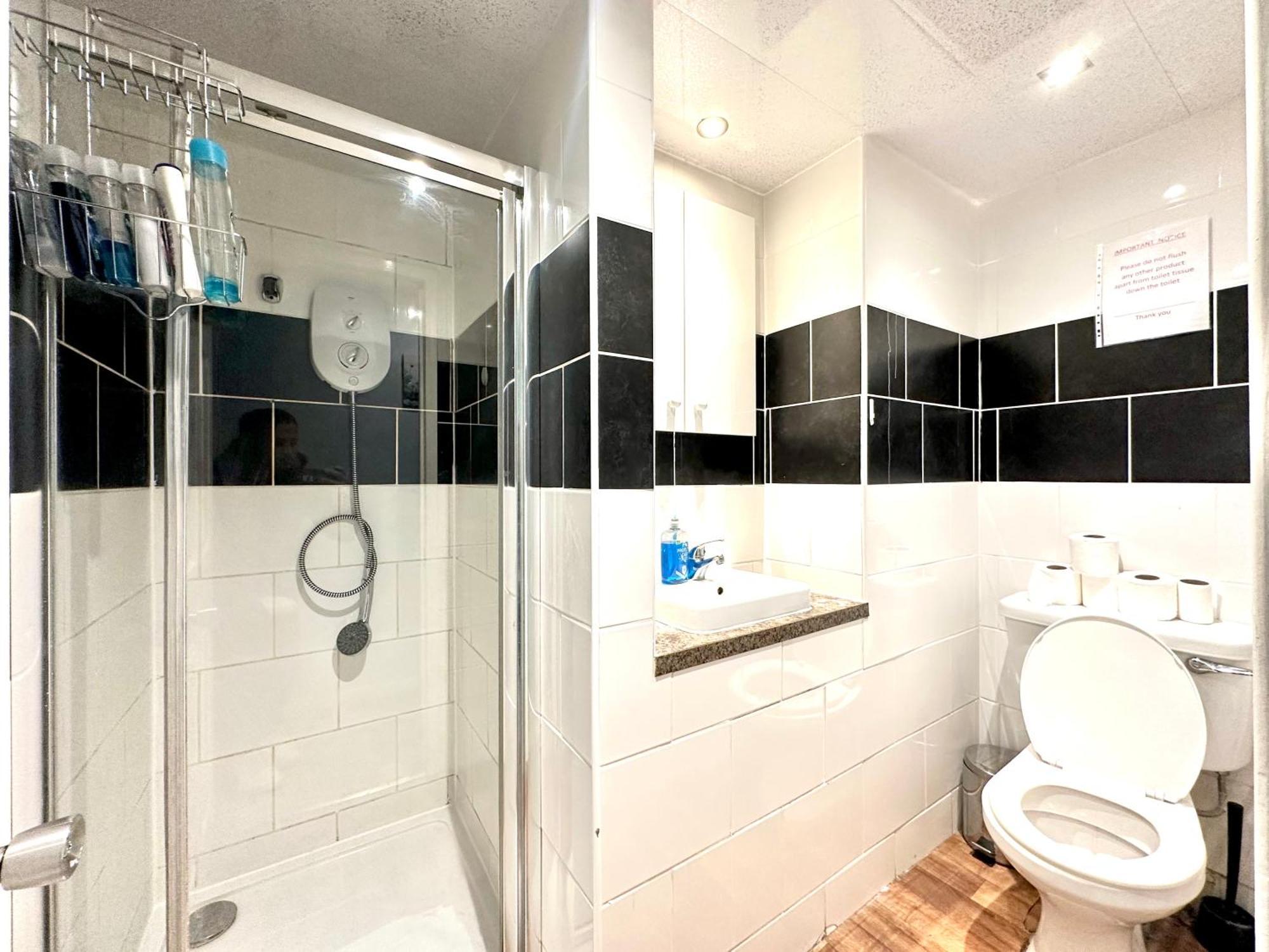 Kings Cross Guest House Лондон Екстер'єр фото