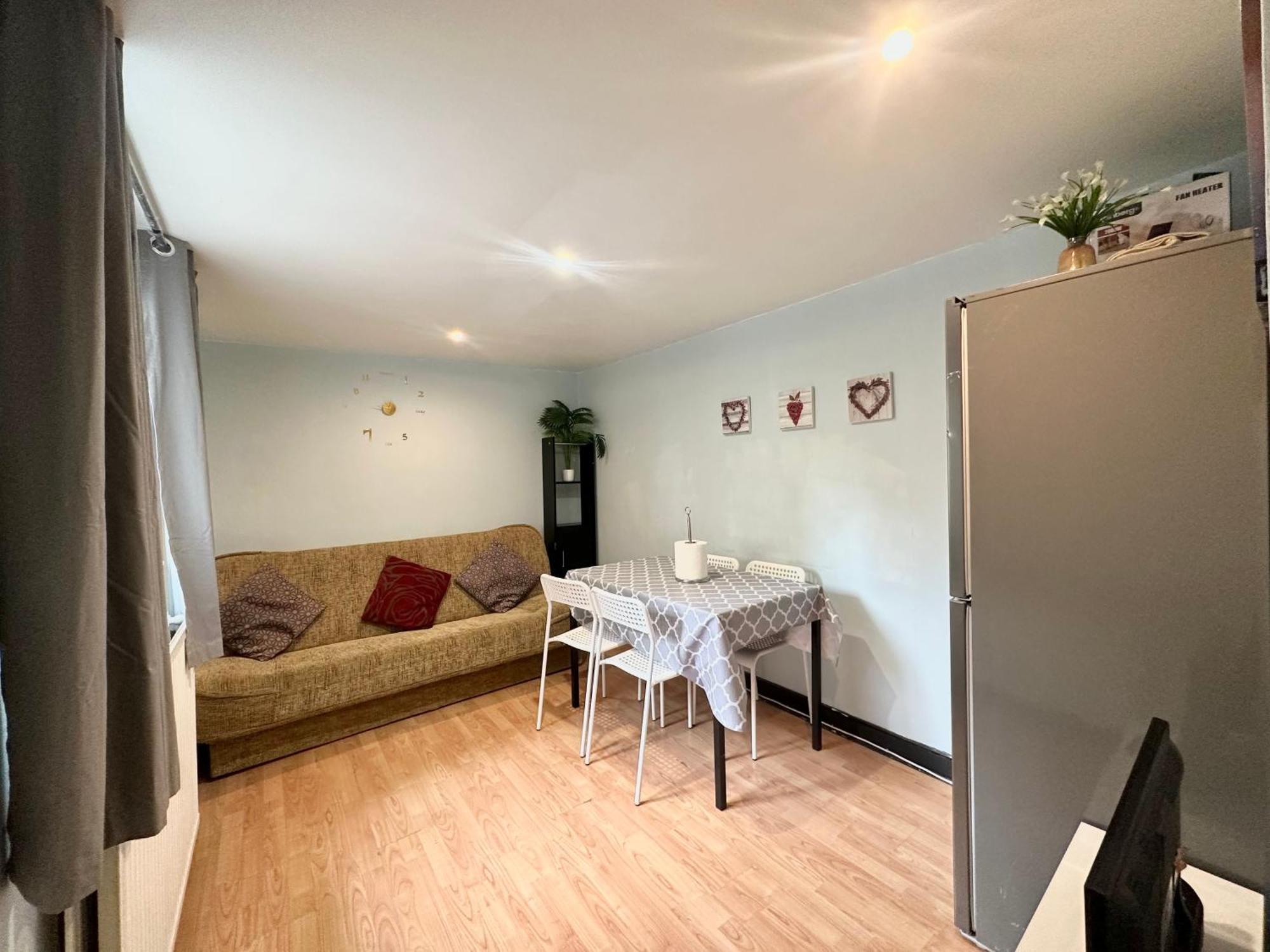 Kings Cross Guest House Лондон Екстер'єр фото